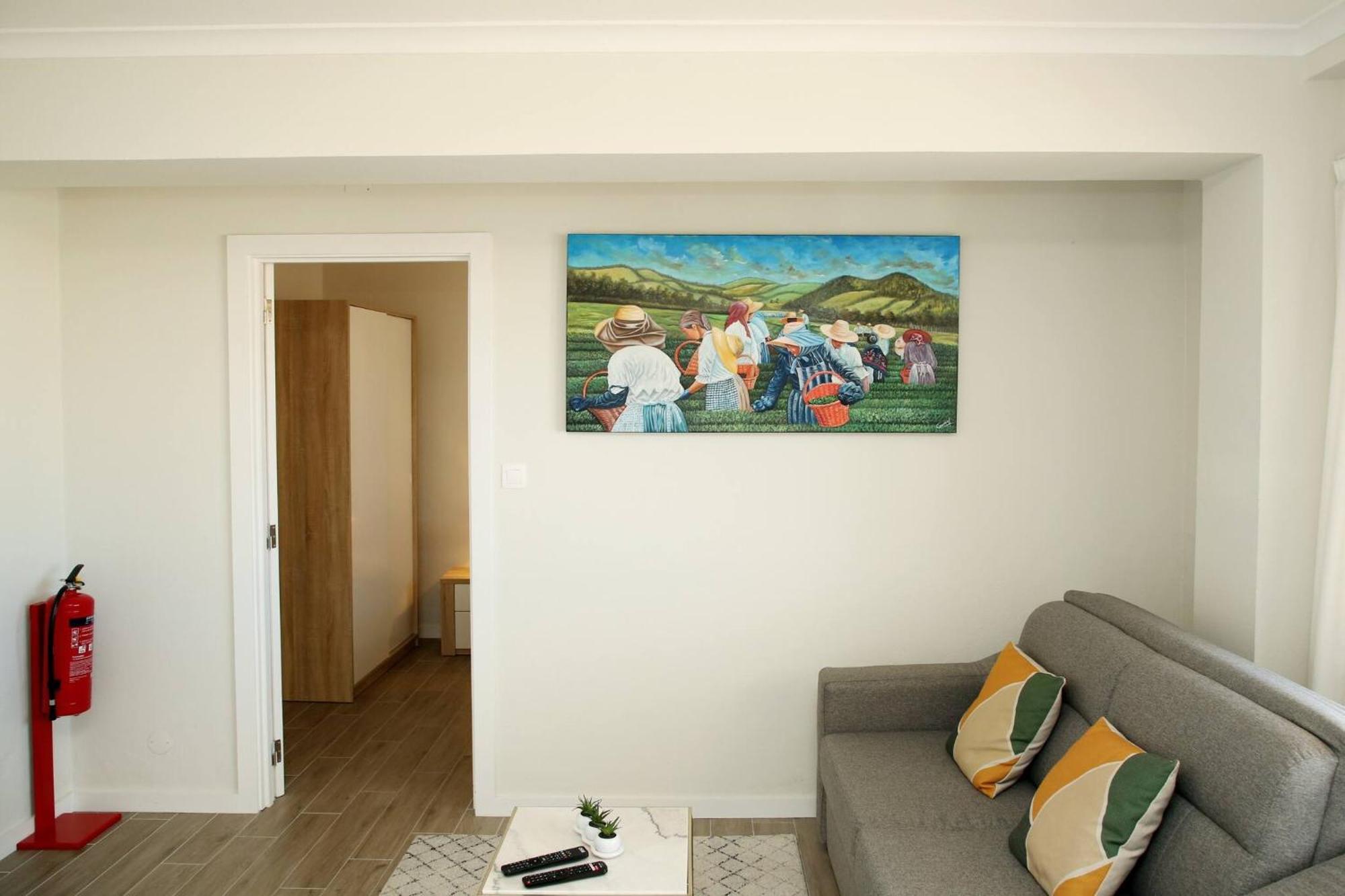 Apartamento Mae De Deus Понта-Делгада Экстерьер фото
