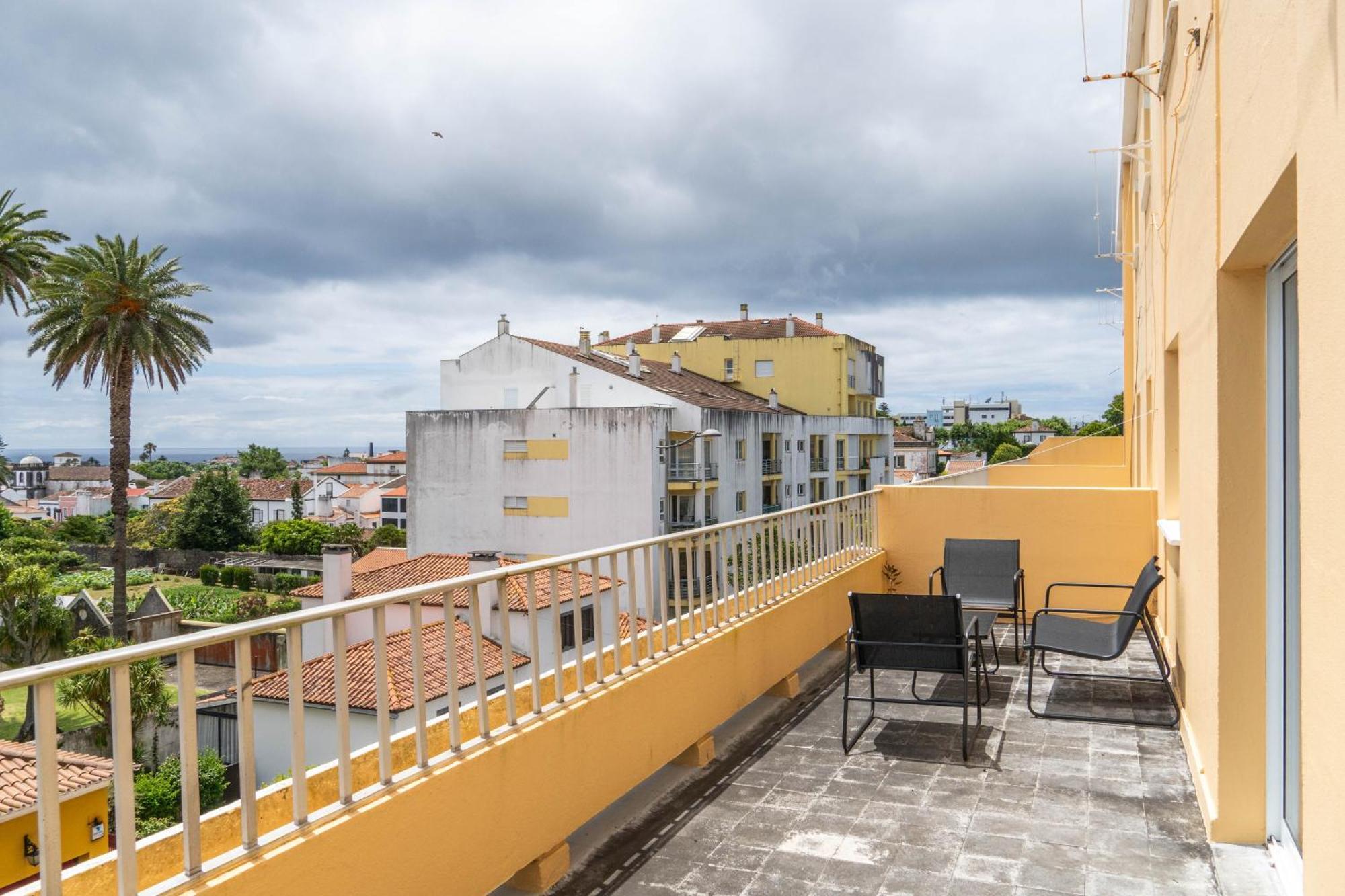 Apartamento Mae De Deus Понта-Делгада Экстерьер фото